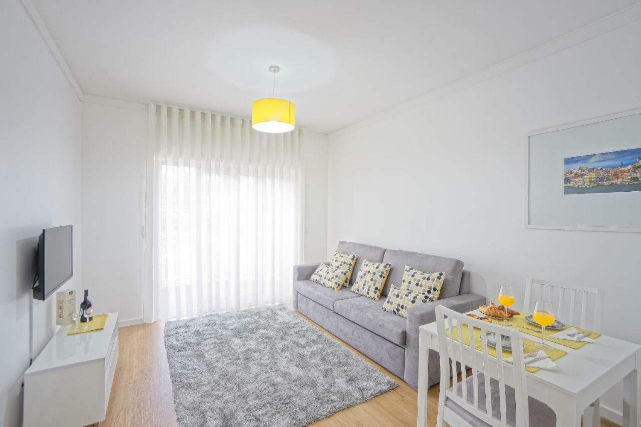 Luxury Anibal Cunha Apartments Порту Экстерьер фото